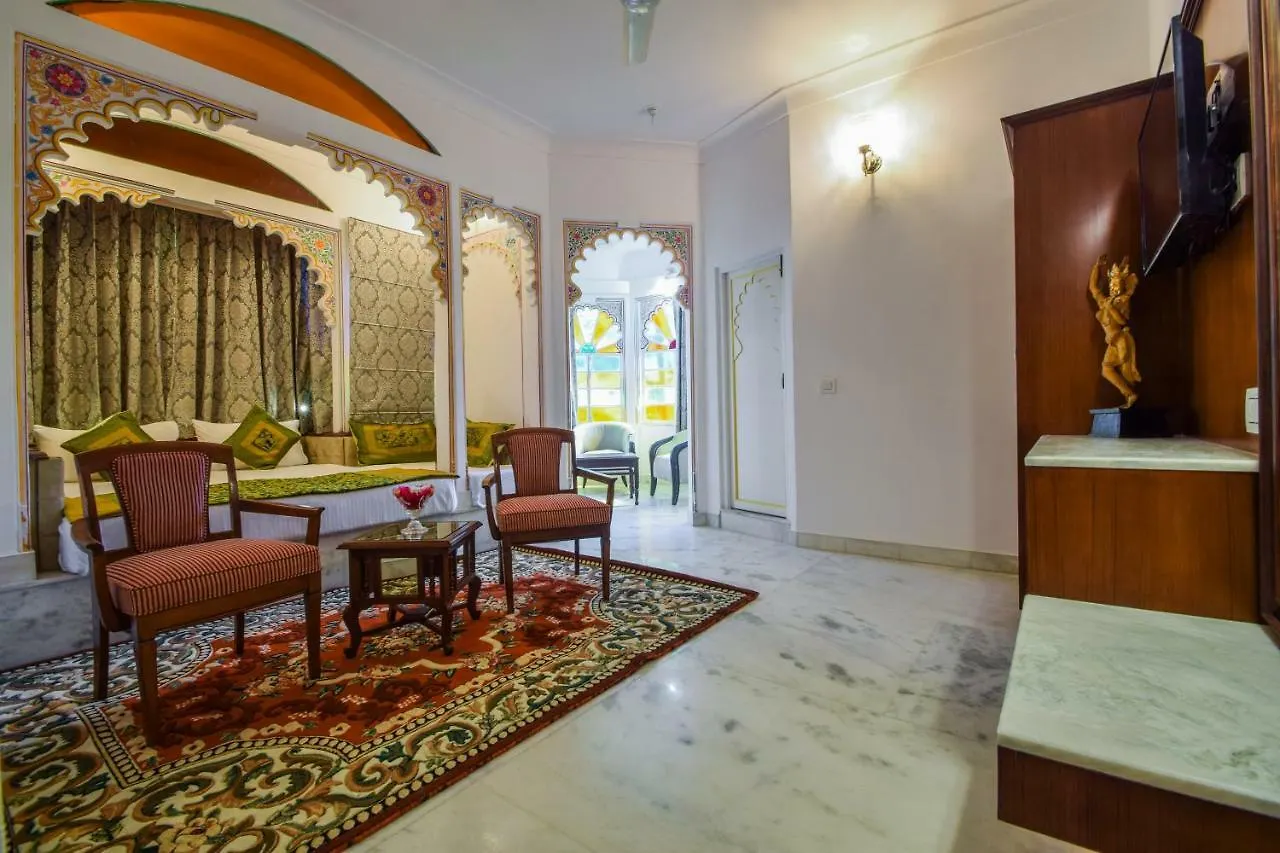 ***  Hotel Raj Palace Udajpur Indie